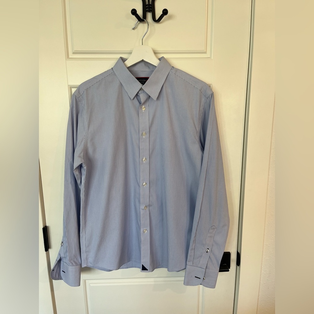 UNTUCKit light blue striped long sleeve button down shirt mens medium